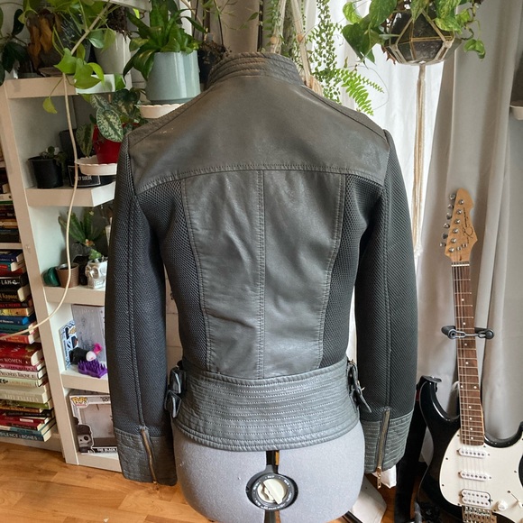 Mesh and leather moto jacket - Picture 3 of 4
